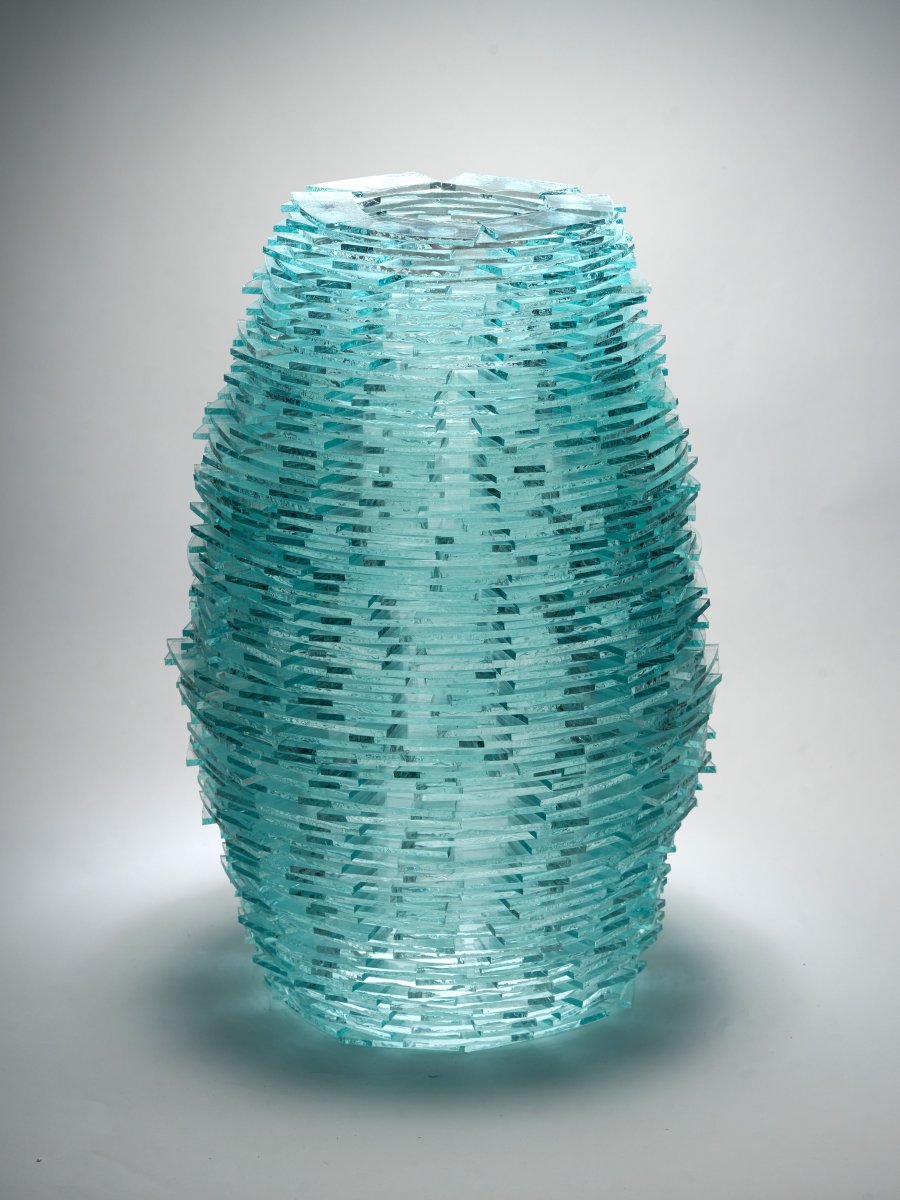 Obal na vázu, sklo, 2025 - dílo od Jan Turner