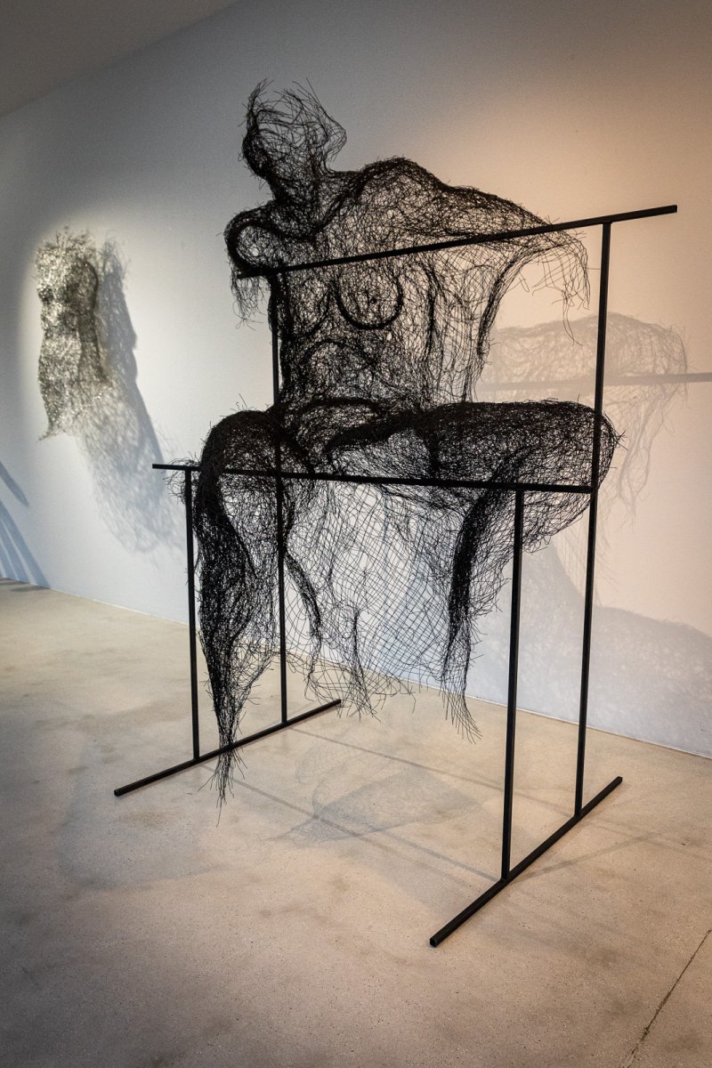 Lazy Skin I, steel, 2023 - artwork by Veronika K. Psotková