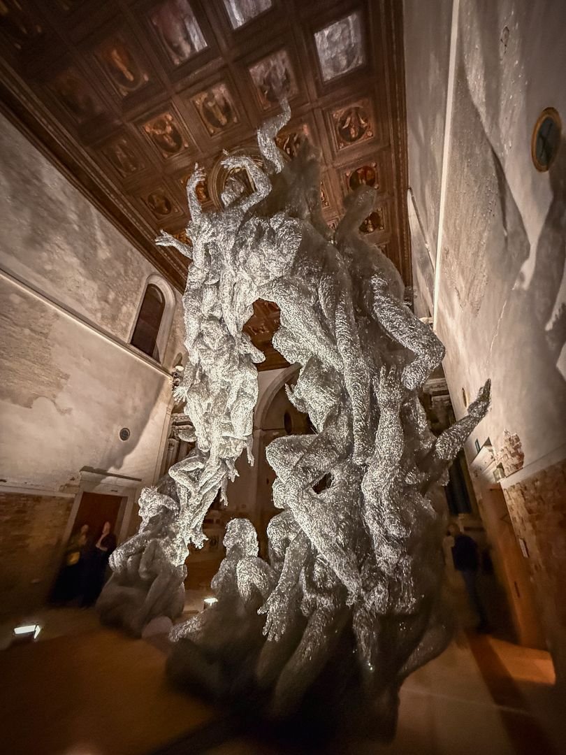 PERPETUO, steel, 2025, Chiesa di Santa Maria della Visitazione, Venice, IT - artwork by Veronika K. Psotková