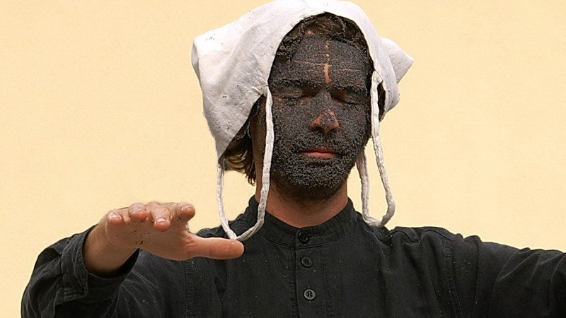 Záhon máku, Horácká galerie, Nové Město - artwork by Matěj Kolář