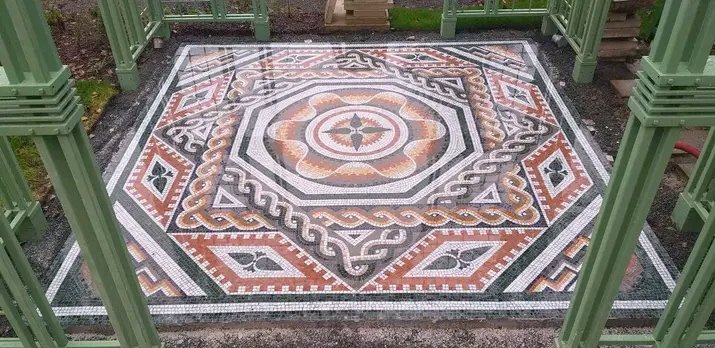 Kamenná mozaika 3x3m, Praha - artwork by Marika Toman Bumbálková