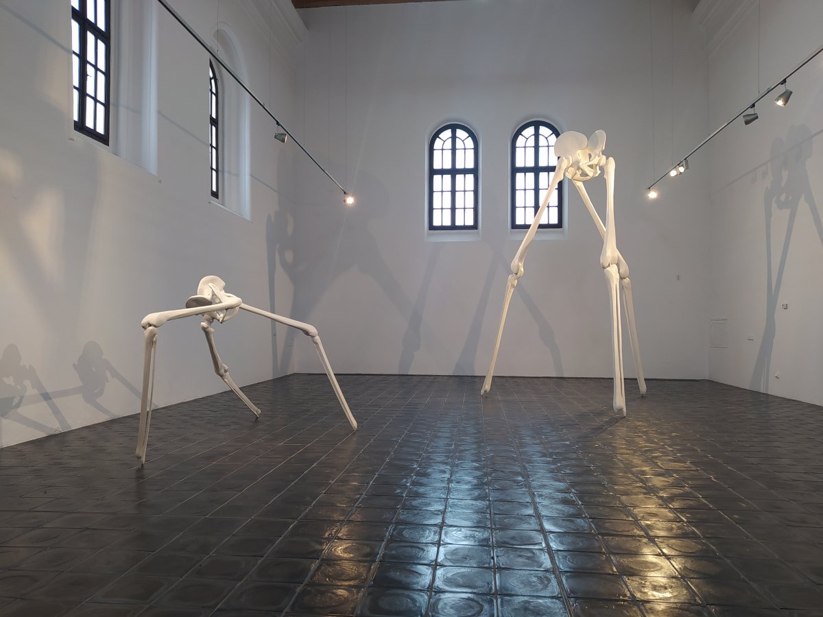 Small (2024) and Large (2013) Tripod - artwork by Monika Váňová Horčicová