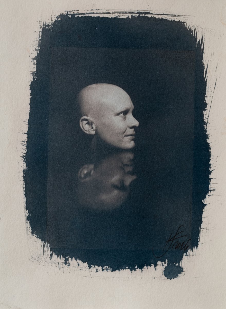 Tereza from Nusle / toned cyanotype + pastel - artwork by Klára Stojaníková