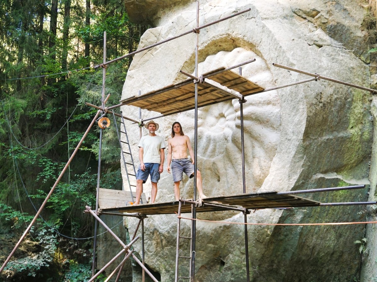 Amonit - dílo od Ondra Navrátil