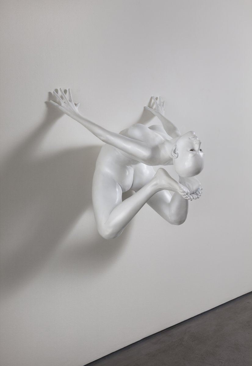 fAe II (The King Cobra), 2017, polyester, acrylic, stainless steel, 85 cm x 105 cm x 105 cm, private collection - artwork by David Moješčík MojDa