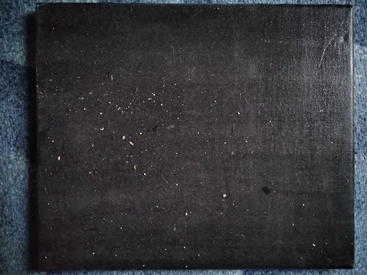 Zaprášený obraz, olej na plátně + prach, 2020, 27 × 30 cm - artwork by Lenka Zadražilová